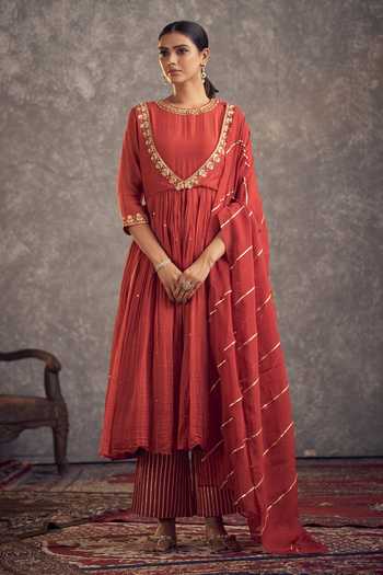 Hirika & Dhruti Chanderi Anarkali Pant Set 