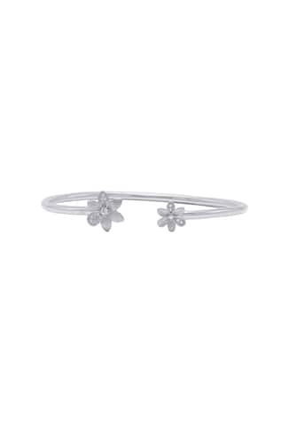 Saniya Asymmetric Floral Bracelet 