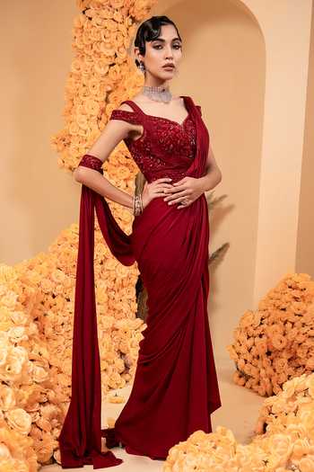 Adi By Aditya Khandelwl Double Palla Pre-Stitched Saree Set 