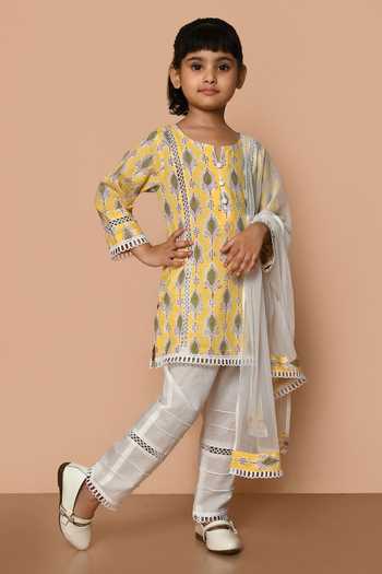 Pankhuri By Priyanka Leaf Hand Block Print Kurta Set 