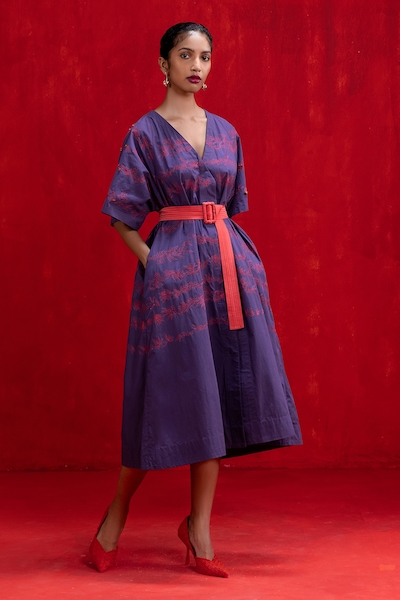 Kauza Tuyet Pitunia Embroidered Dress With Belt