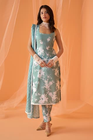 LASHKARAA Chanderi Floral Print Kurta Set 