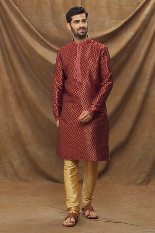 Samyukta Singhania Metallic Floret Pattern Kurta & Churidar Set