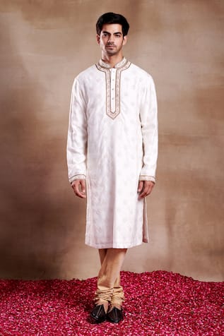Ambar Zari Hand Embroidered Sherwani 