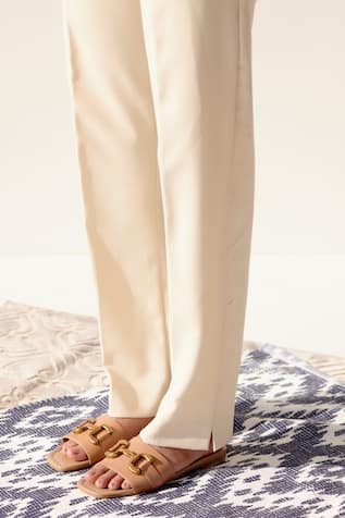 Gem Leather Horse-Bit Flats 