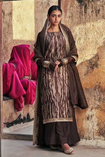 Taisha Shibori Pattern Embroidered Kurta Set 