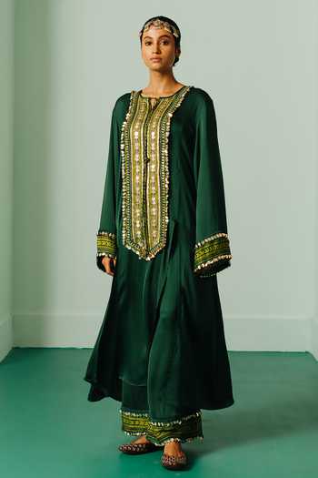 Prahnaaya Placket Embroidered Straight Kurta & Pant Set 