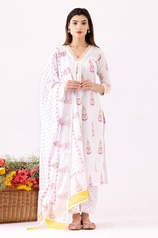 Abbaran Printed A-Line Kurta Set