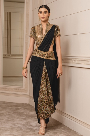 Tarun Tahiliani Printed Concept Saree With Blouse