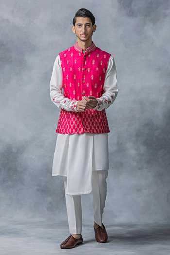 Sarab Khanijou Resham Embroidered Waist Coat & Kurta Set 