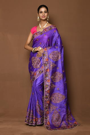 Mughal Art Floral Pattern Saree 
