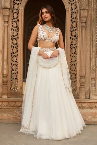 Dheeru Taneja Aiza Waistband Embroidered Lehenga Set 