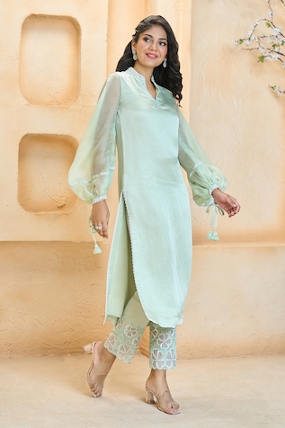 Aariyana Couture Puffed Sleeve Kurta & Embroidered Hem Pant Set