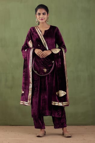 Silk Velvet Foil Print Shawl 