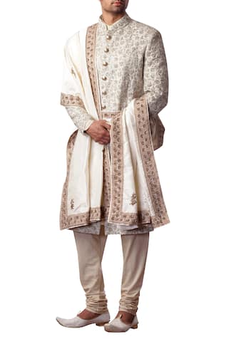 Embroidered sherwani set 