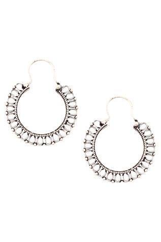 Handcrafted loop earrings 