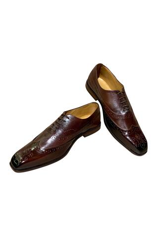 Lace up brogues 
