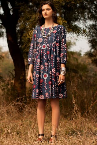 Embroidered Dress 