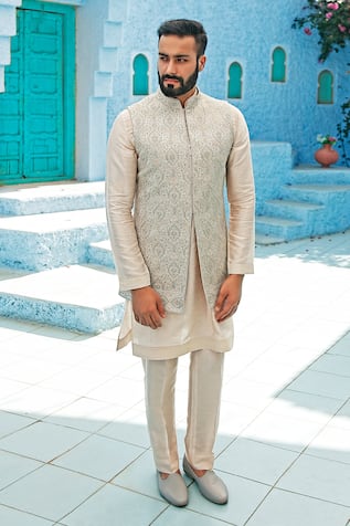 Embroidered Bundi & Silk Kurta Set 