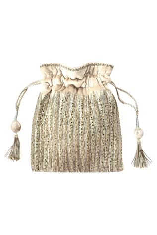Deco Velvet Potli Bag 
