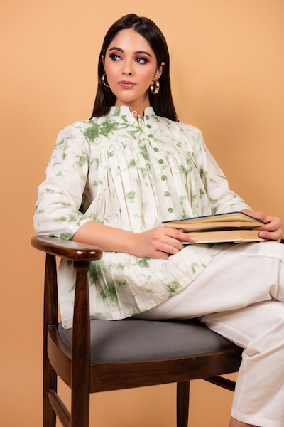 contrasts #tunic #kurti #short #pattern #play #women #fashion #comfort  #style #Fabindia