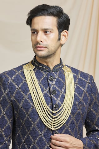 Kundan & Bead Embellished Necklace 