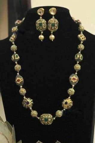 Stone Studded Necklace Set 