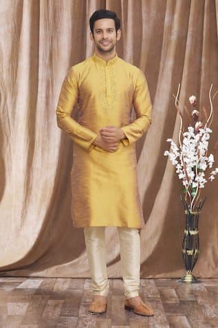 Stylish Traditional Men's Kurta Pajama set – mahezon