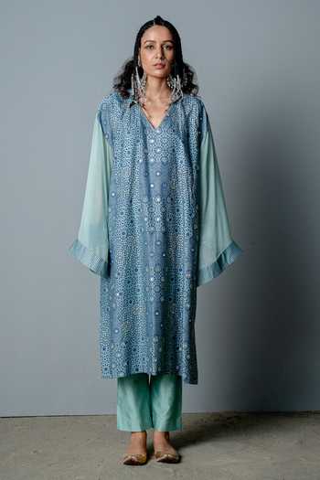 Pooja Rajgarhia Gupta Mosaic Printed Pheran & Pant Set 