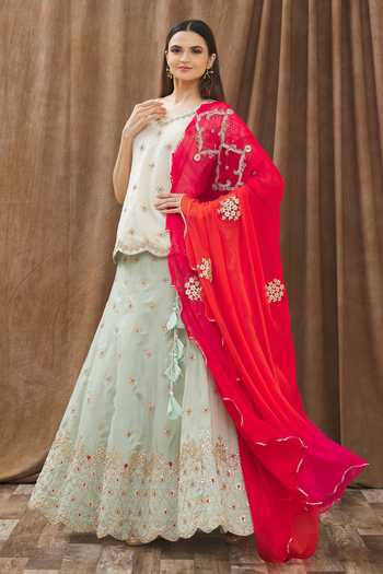 Gaurav katta Embroidered Kurta Lehenga Set 