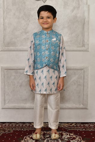 Arihant Rai Sinha Printed Bundi & Kurta Set 