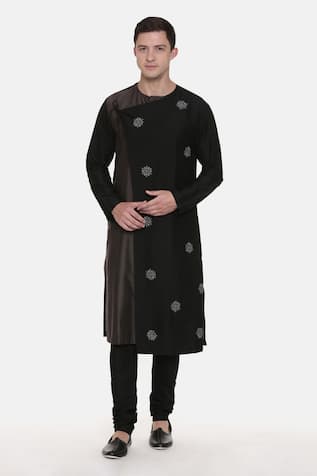 Floral Embroidered Kurta Set 