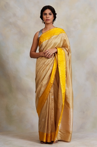 Priyanka Raajiv Amaltas Banarasi Kadua Saree