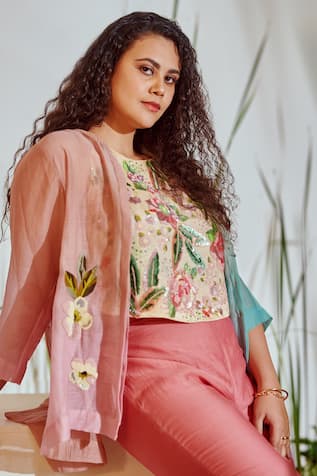 Floral Embroidered Crop Top 