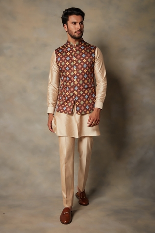 Gargee Designers Floral Print Bundi & Kurta Set