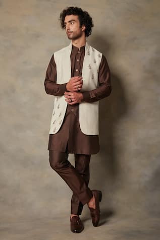 Silk Embroidered Bundi & Kurta Set 