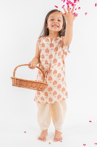 Printed Kurta & Dhoti Pant Set 