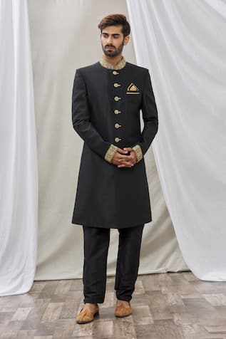 Aryavir Malhotra Mandarin Collar Sherwani Set 