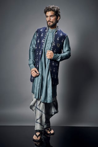 Remus Front Open Bundi 
