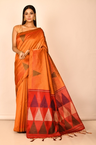 Nazaakat by Samara Singh Geometric Woven Saree