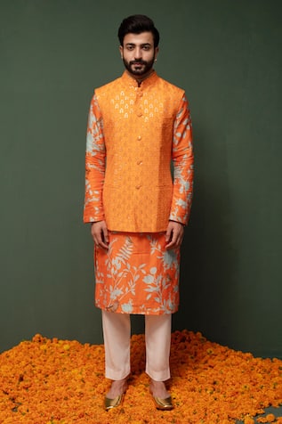 VASTRAMAY Maroon & Orange Regular Fit Printed Kurta & Churidar With Nehru  Jacket