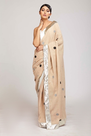 Anita Kanwal Polka Dot Print Saree