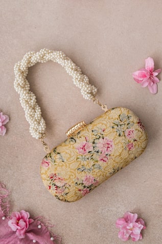 Elora Floral Print Clutch 