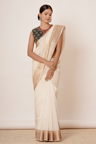 Aharin Pure Handwoven Chanderi Saree With Blouse