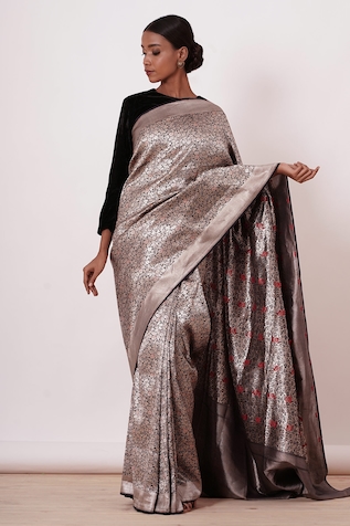 Aharin Banarasi Silk Saree With Velvet Blouse