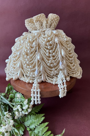 Robe/ Bouquet/ Accessories - Sonia Crafts and Bridals Store