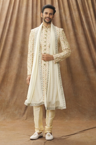 Arihant Rai Sinha Floral Pattern Border Stole