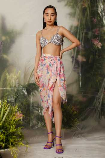 The Iaso Manami Floral Pattern Sarong 