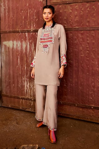 SVA by Sonam & Paras Modi Yoke Embroidered Kurta & Pant Set 