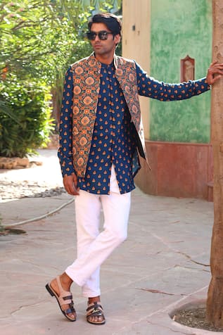 Ankur J Printed Kurta Set With Waistcoat 